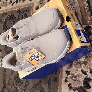 Skechers Slip-ins: Hillcrest - Sunapee